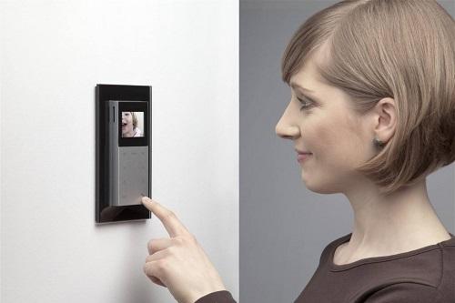 安防監(jiān)控 安防監(jiān)控